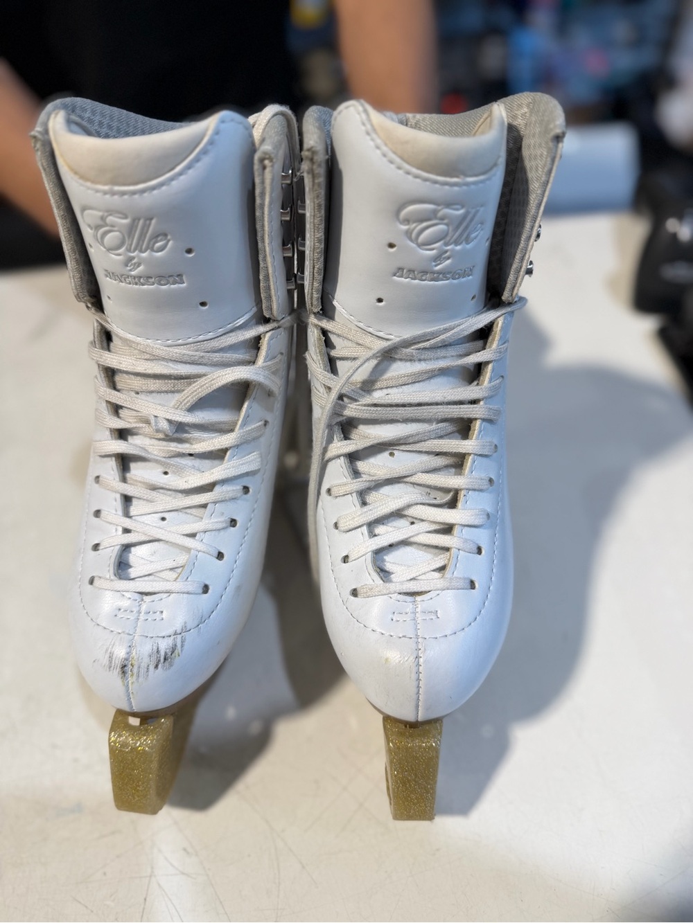 JACKSON White Figure Skates with Gold-Tone Blades